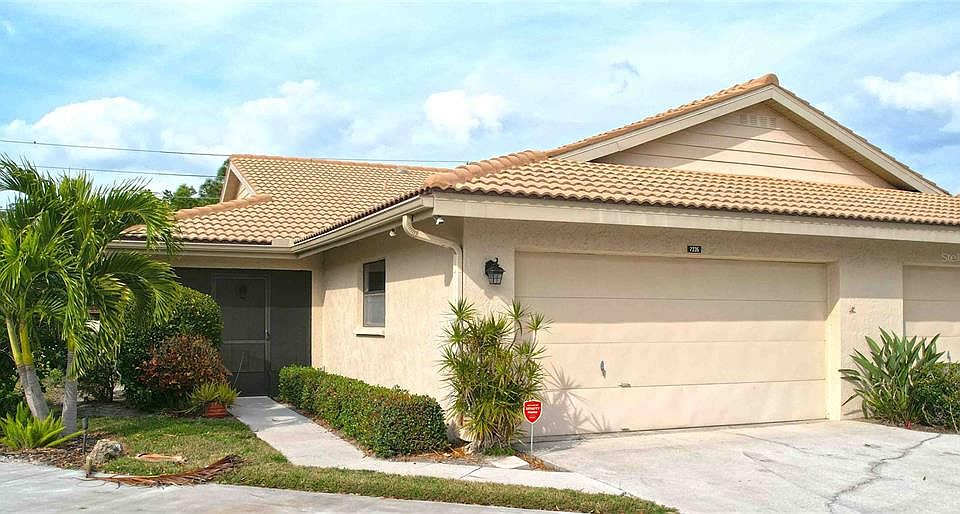 1st image of 7235 WOOD CREEK DRIVE #26
