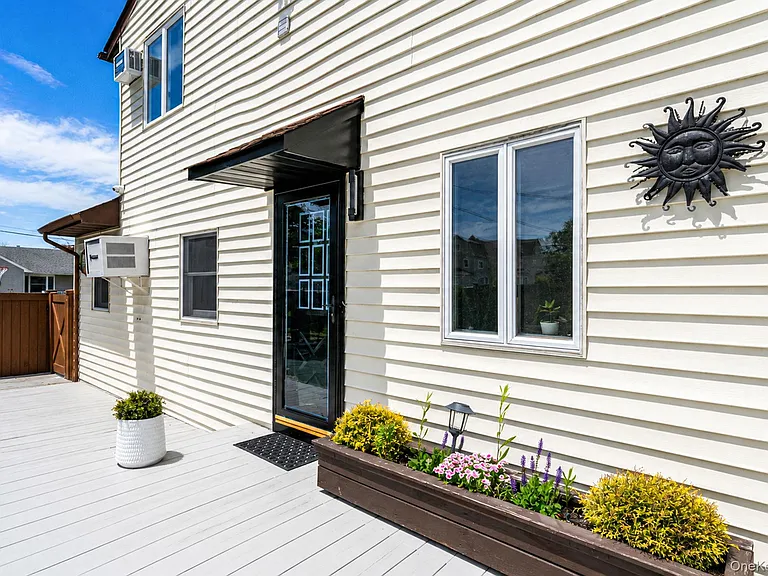 41 Pace Dr — Photo 22