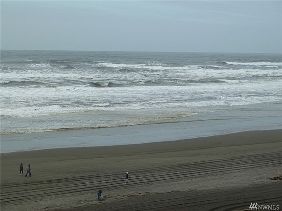 3rd image of 1377 Ocean Shores Blvd SW #503