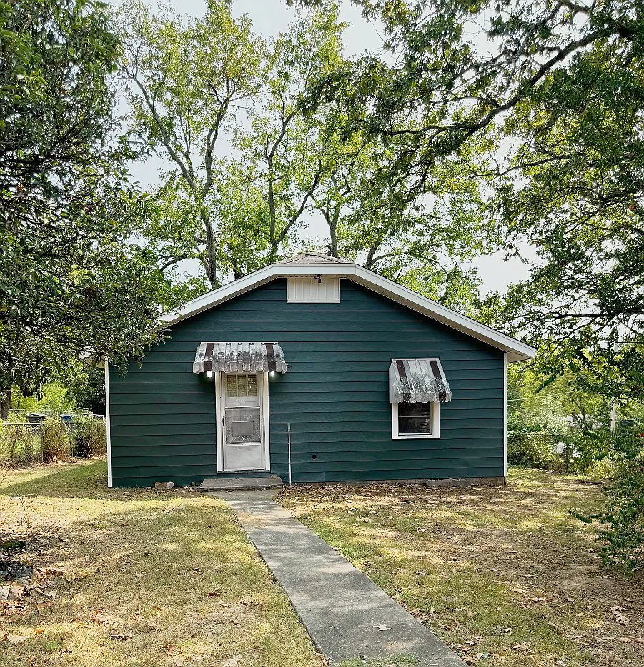 2 bed, 875 sqft, $925 — Photo 2