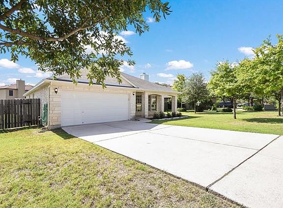 2nd image of 1908 Mir Woods Dr