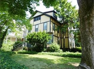 23 Maple Ave, Flemington, NJ 08822