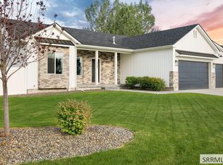 1454 N Quinn Creek Rd, Idaho Falls, ID 83401