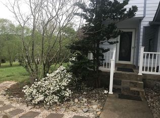 109 Lake Ridge Cir, Walhalla, SC 29691