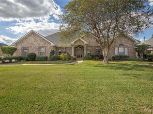 23 W Woodlawn Dr, Destrehan, LA 70047