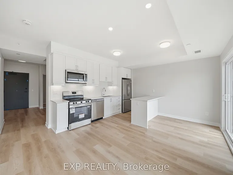 2370 Tenth Line Rd #201 — Photo 11
