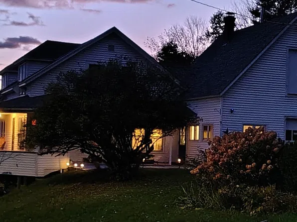 88 Mill Hill, Barnet, VT 05821