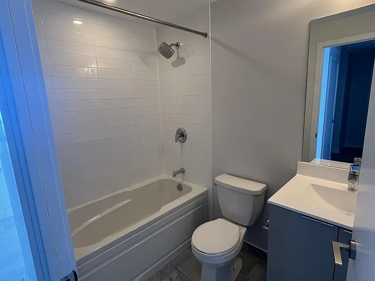 30 Shore Breeze Dr #4910 — Photo 12