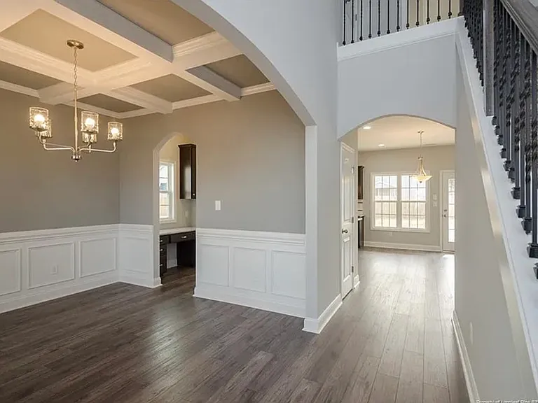130 Brummel Ct — Photo 3