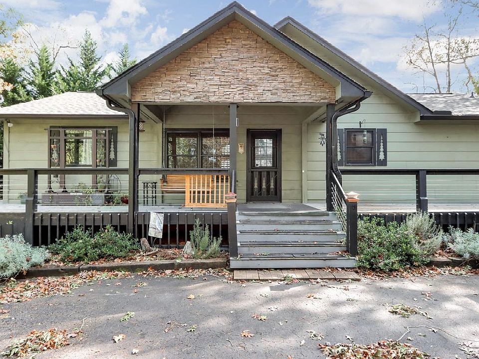 1st image of 960 Palisade Dr #9204