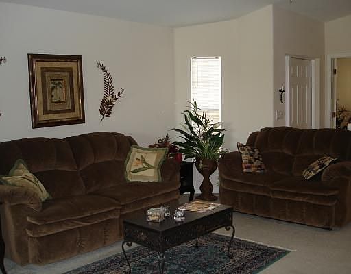 2nd image of 3416 Lakewood Blvd