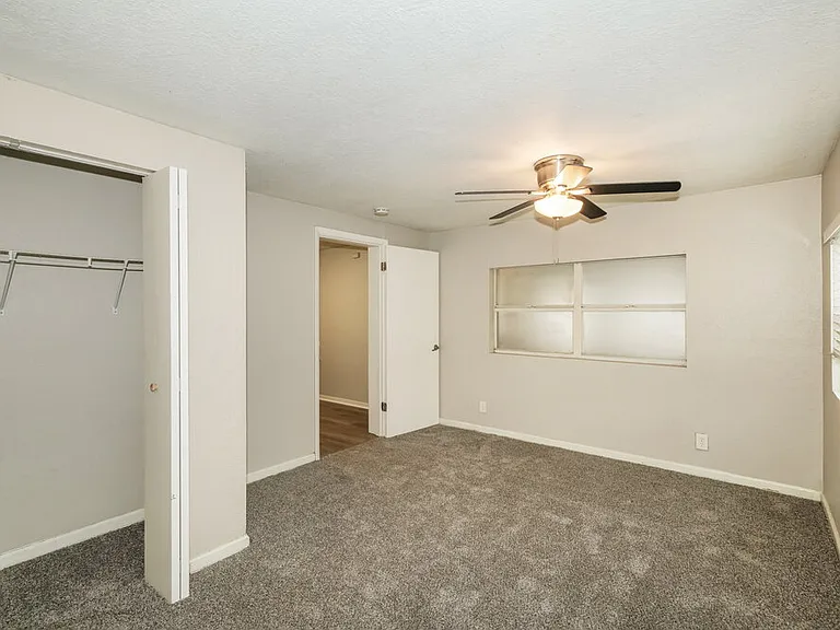 1809 E Sitka St — Photo 11