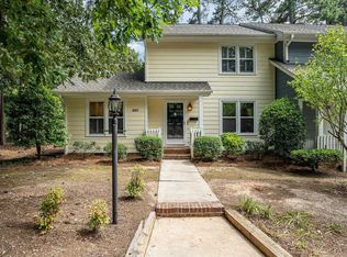 1516 Woodcroft Dr, Raleigh, NC 27609