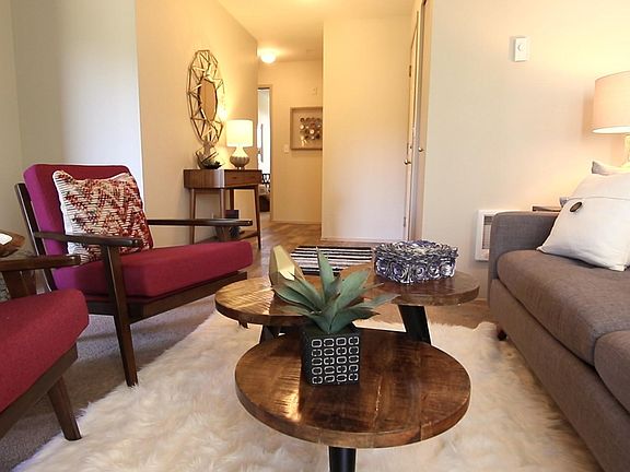 4th image of 11112 10th Avenue Ct E APT B304