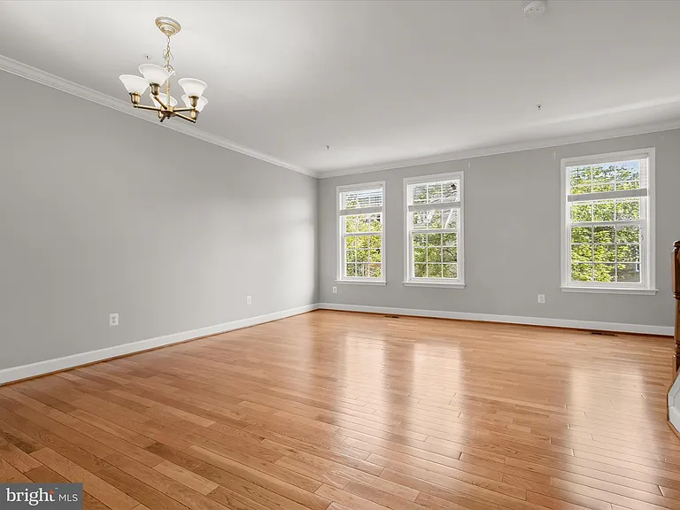 563 Pelican Ave — Photo 13