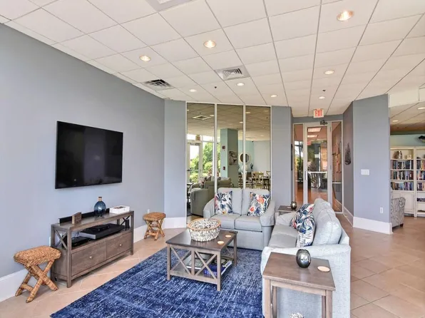 3870 N A1a #303, Hutchinson Island, FL 34949