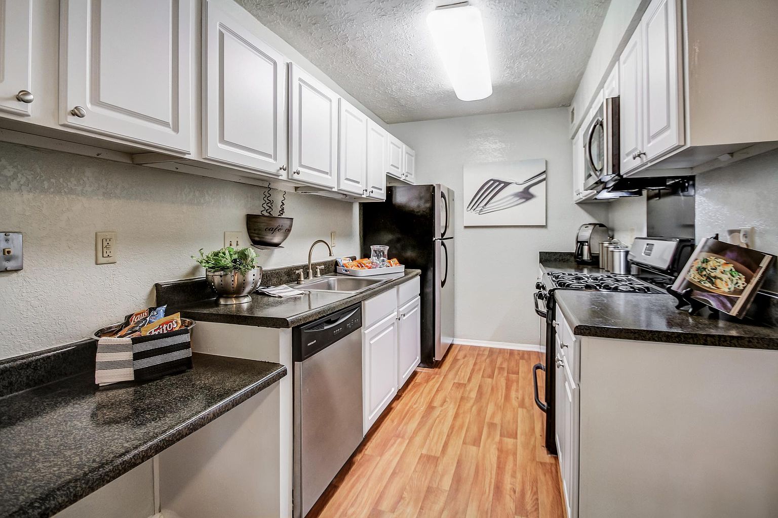 Dunwoody Crossing Apartment Rentals Atlanta