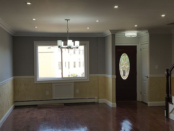 2nd image of 18325 Henderson Ave
