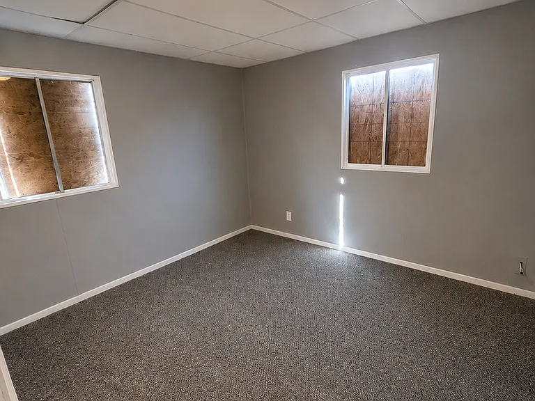 500 Saint Barbara Ln — Photo 8