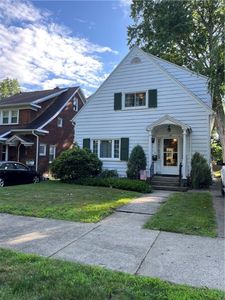 240 Beverly Dr, Erie, PA, 16505