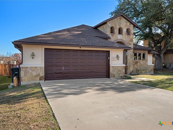 2nd image of 7104 Andalucia St