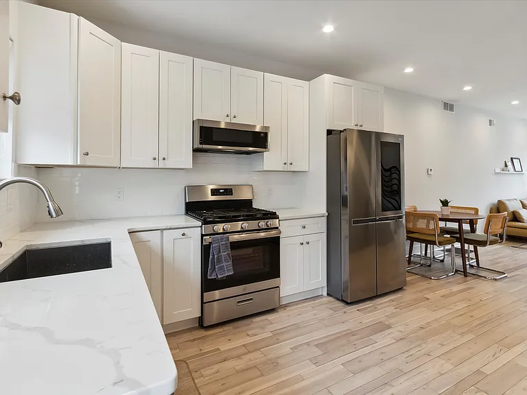 1343 S Lambert St — Photo 6