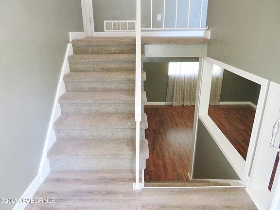 4th image of 5210 Bagnall Dr