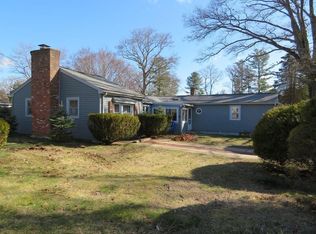 34 Longwood Ave, Taunton, MA 02780