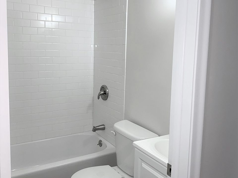 6 bathroom_07202023