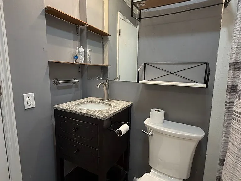 144 Lacy Cir — Photo 15