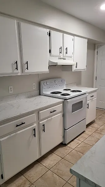3 bed, 1100 sqft, $1,750 — Photo 4