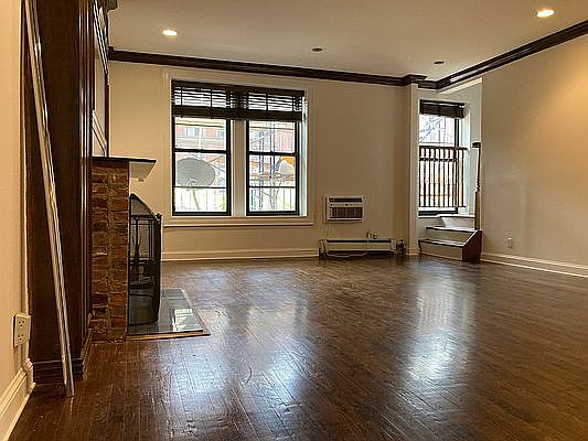 2nd image of 55 W 70th St APT 4A