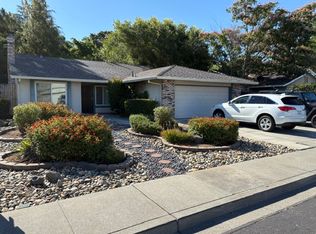 446 Edwin Dr, Vacaville, CA 95687