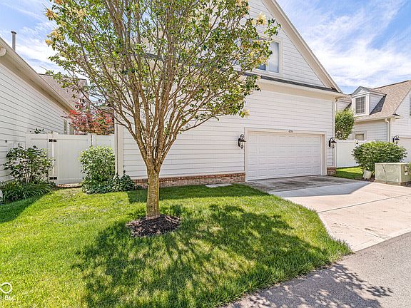 5th image of 4236 Statesmen Dr
