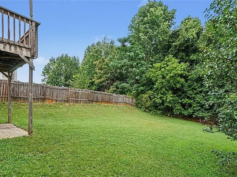 4824 Buchli Ln — Photo 26