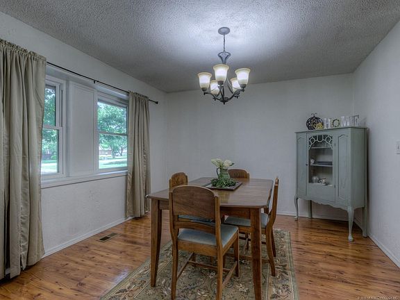 5th image of 7489 N 147th East Ave