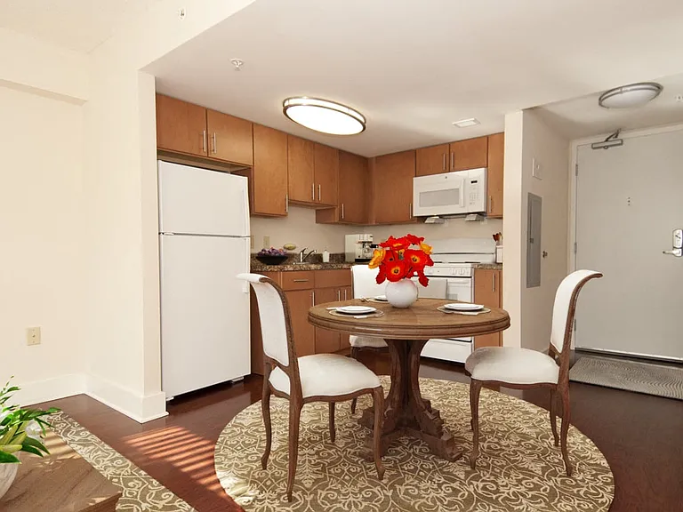 Linden Park Apartments (Seniors 62+) — Photo 28