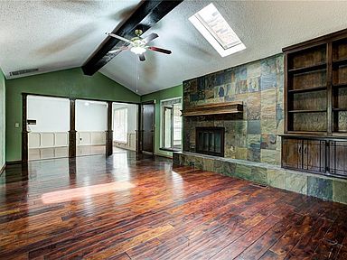 215 Pine Tree Ln Norman Ok 73072 Mls 955305 Zillow