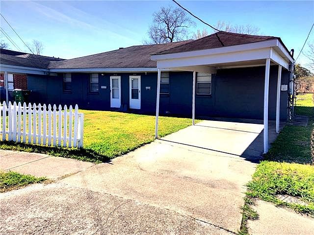 1st image of 444 Westwood Dr
