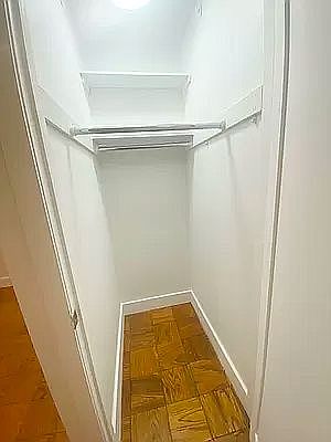 5th image of 207 E 37th St #3G*