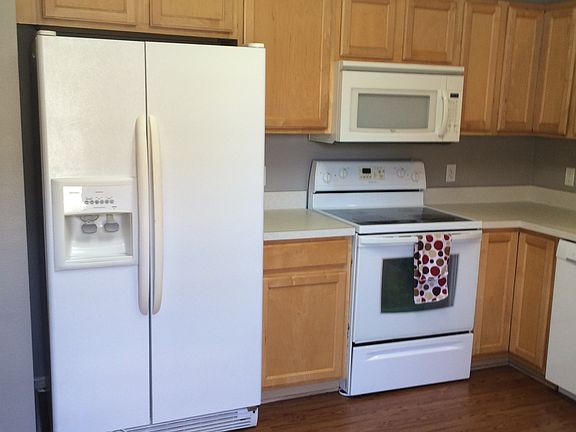 3rd image of 1210 Southern Stream Ct
