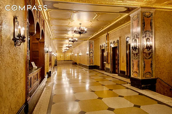 Sold by Compass | media 17