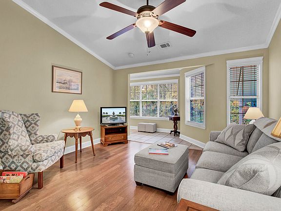 5th image of 188 Midland Pkwy APT 110