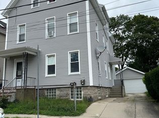 358 Reed St #1, New Bedford, MA 02740