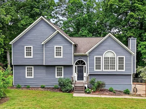 980 Woodvalley Dr, Canton, GA 30115