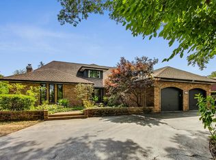 625 N Prospect Ave, Park Ridge, IL 60068