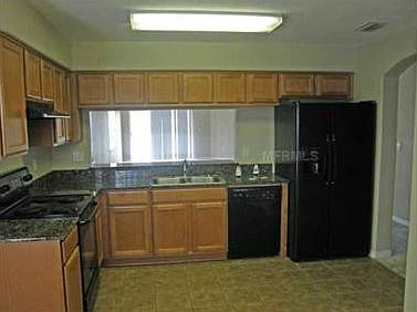 3rd image of 7351 Spandrell Dr