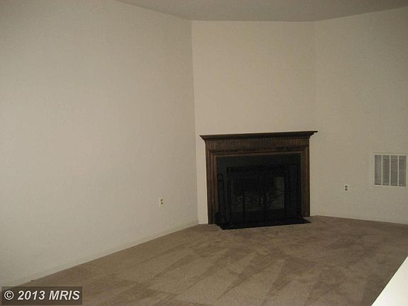 2nd image of 7852 Emilys Way