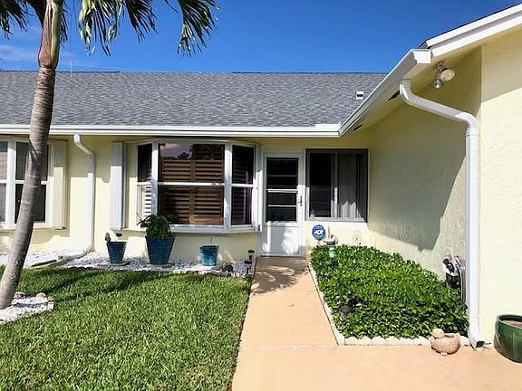 4th image of 11181 SE Sea Pines Cir