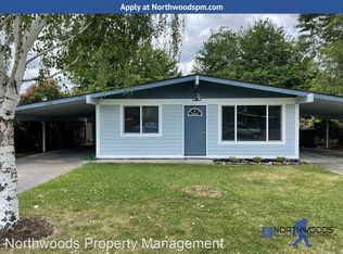 1018 Olympic Ave, Medford, OR 97504